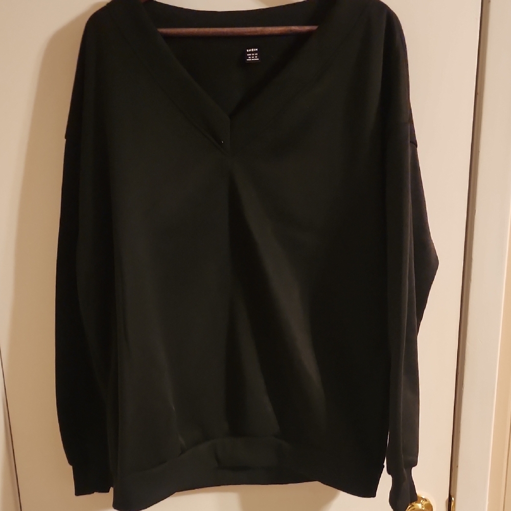 SHEIN Black V-Neck Sweater Classic Knit